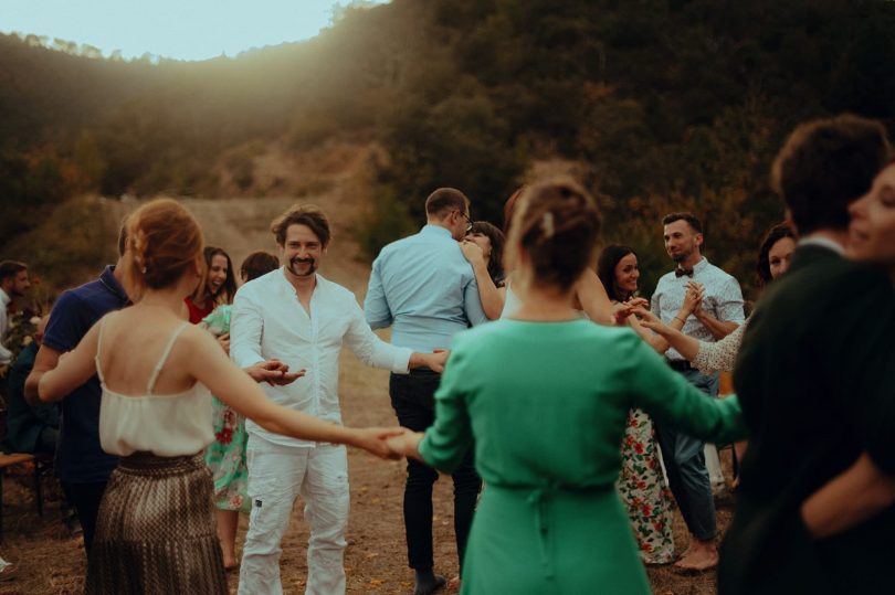 Un mariage simple en Ardèche - Photos : Vanessa Madec - Blog mariage : La mariée aux pieds nus