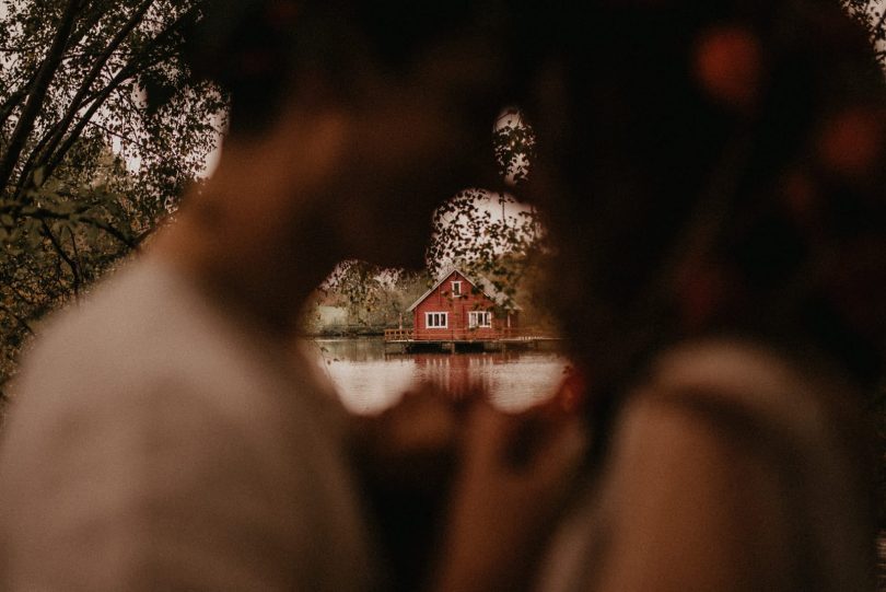 Un mariage simple en petit comité en Normandie - Photos : Erin Photography - Blog mariage : La mariée aux pieds nus