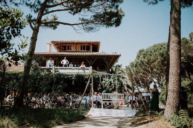 Un mariage en toute simplicité à La cabane Bartherotte au Cap Ferret - Photos : Les récits de Becca - Blog mariage : La mariée aux pieds nus