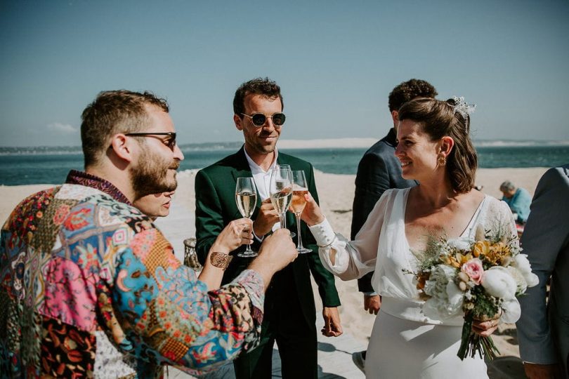 Un mariage en toute simplicité à La cabane Bartherotte au Cap Ferret - Photos : Les récits de Becca - Blog mariage : La mariée aux pieds nus