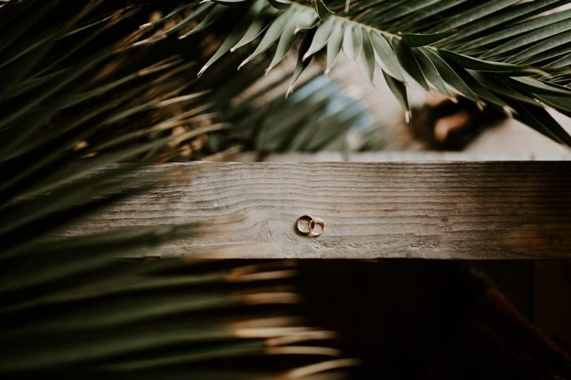 Un mariage en toute simplicité à La cabane Bartherotte au Cap Ferret - Photos : Les récits de Becca - Blog mariage : La mariée aux pieds nus