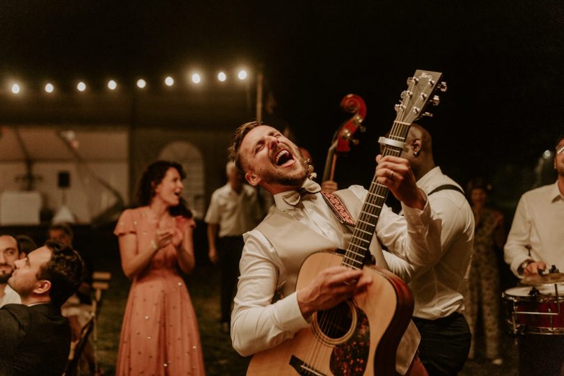 Un mariage simple et champêtre au Domaine des Courmettes - Photographe : Lesley Photography - Blog mariage : La mariée aux pieds nus