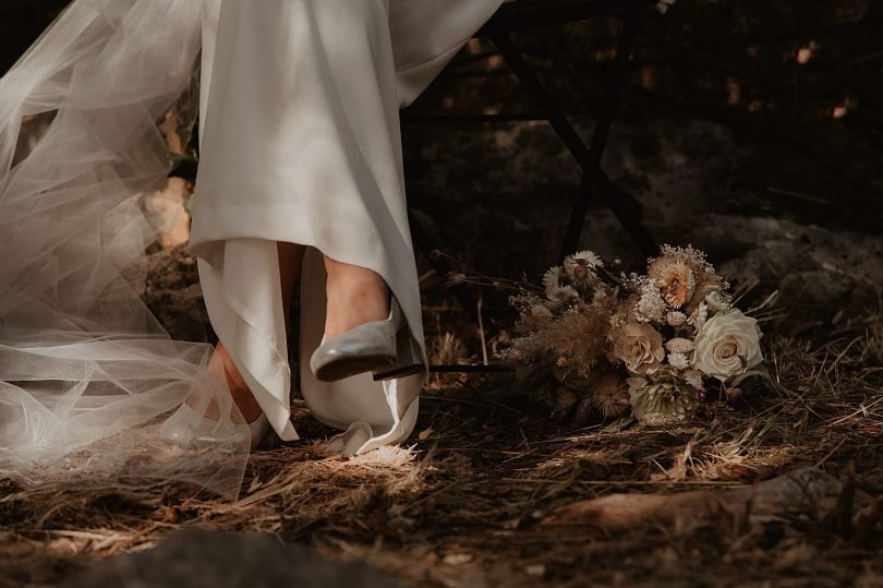 Un mariage simple et champêtre dans le Gard - Photos : Alchemia Wedding - Blog mariage : La mariée aux pieds nus