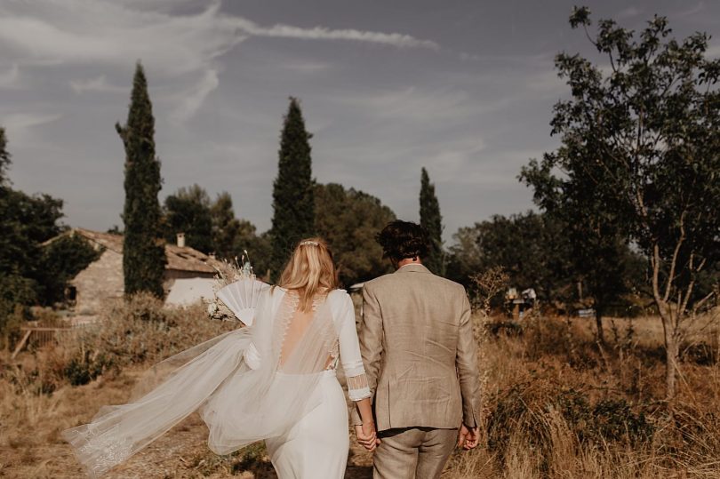 Un mariage simple et champêtre dans le Gard - Photos : Alchemia Wedding - Blog mariage : La mariée aux pieds nus