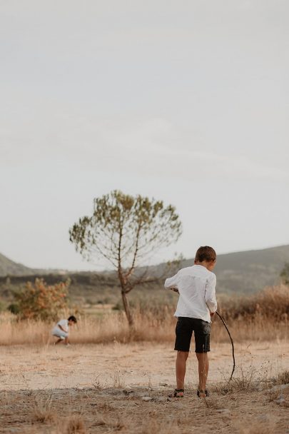 Un mariage simple et champêtre dans le Gard - Photos : Alchemia Wedding - Blog mariage : La mariée aux pieds nus