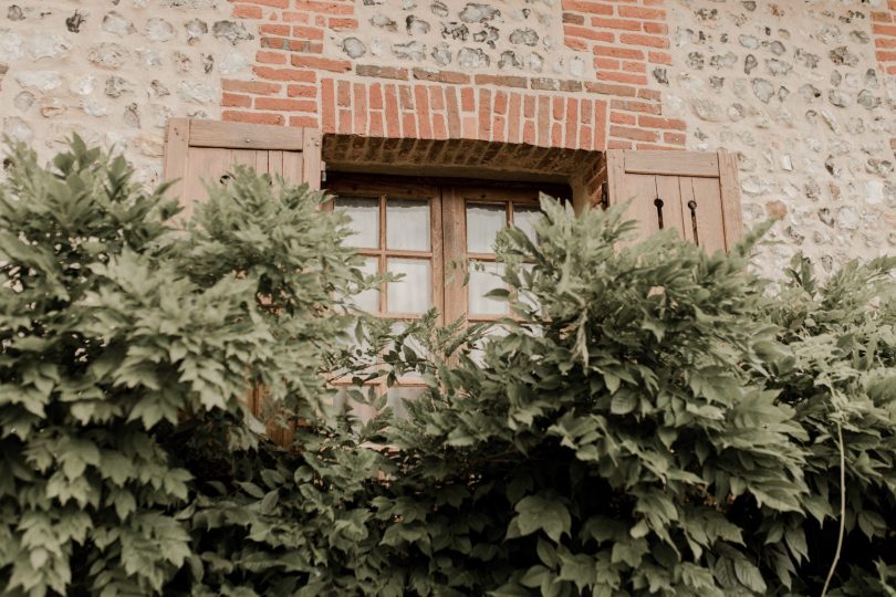 Un mariage simple et champêtre en Normandie - Photos : Typhaine J Photographie - Blog mariage : La mariée aux pieds nus