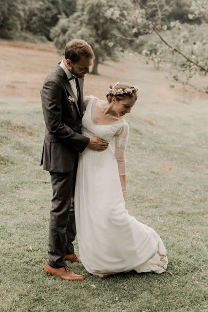 Un mariage simple et champêtre en Normandie - Photos : Typhaine J Photographie - Blog mariage : La mariée aux pieds nus