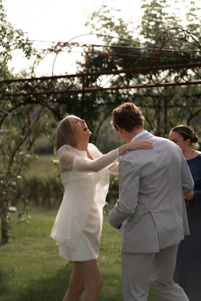 Un mariage simple et élégant au Château de Garde en Gironde - Photos : Anaïs MR - Blog mariage : La mariée aux pieds nus