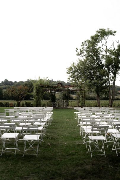 Un mariage simple et élégant au Château de Garde en Gironde - Photos : Anaïs MR - Blog mariage : La mariée aux pieds nus