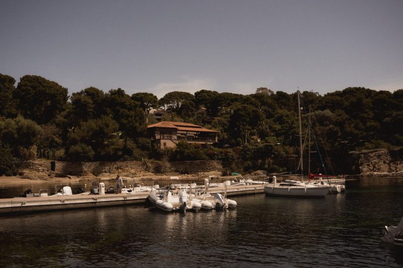 Un mariage simple et élégant à Hyères - Photos : Julie Fourmon - Blog mariage : La mariée aux pieds nus