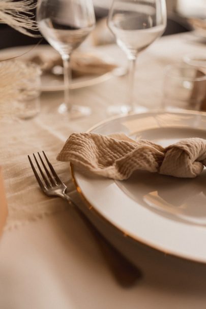 Un mariage simple et élégant à Hyères - Photos : Julie Fourmon - Blog mariage : La mariée aux pieds nus