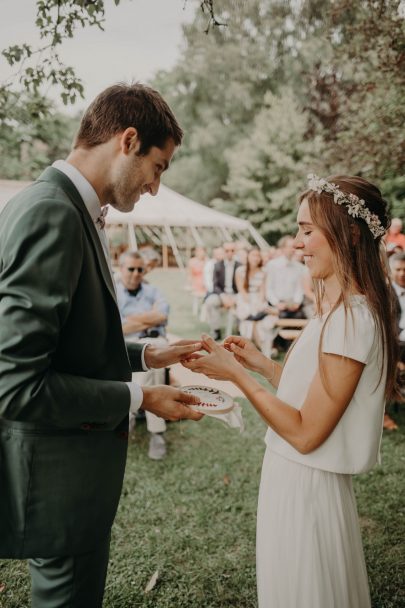 Un mariage simple et indus à Tombeek Plage en Belgique - Photos : Roses et Violettes - Blog mariage : La mariée aux pieds nus