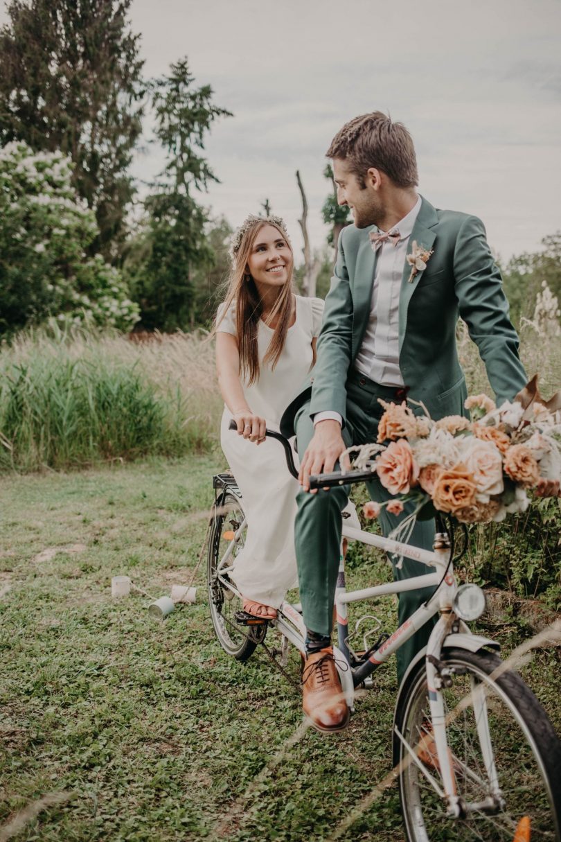 Un mariage simple et indus à Tombeek Plage en Belgique - Photos : Roses et Violettes - Blog mariage : La mariée aux pieds nus