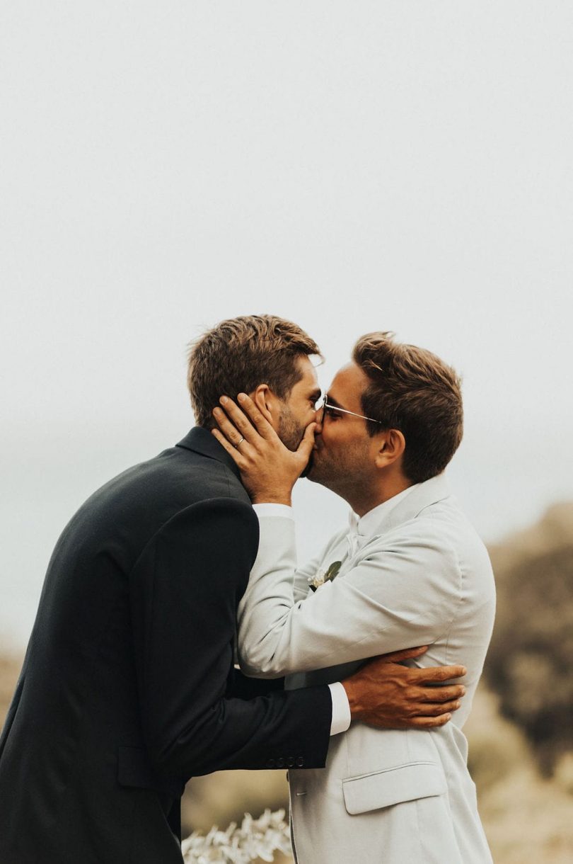 Un mariage simple et joyeux à Erbalunga en Corse - Photos : Ghania Iratni - Blog mariage : La mariée aux pieds nus