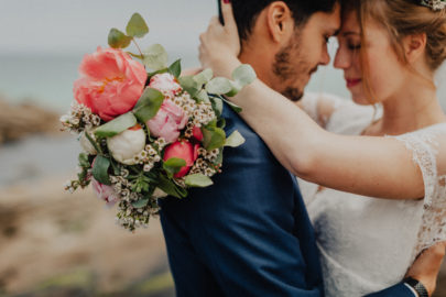 Un mariage champêtre et coloré en Normandie - A découvrir sur www.lamarieeauxpiedsnus.com