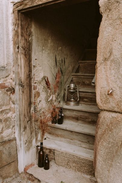 Un mariage en toute simplicité dans une maison familiale au coeur de la Loire - Photos : Marine Marques - Blog mariage : La mariée aux pieds nus