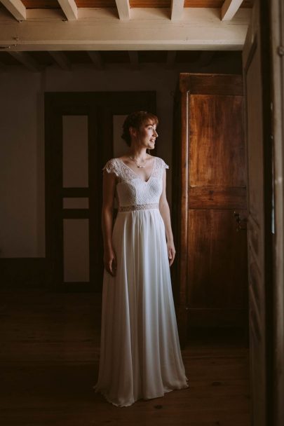 Un mariage en toute simplicité dans une maison familiale au coeur de la Loire - Photos : Marine Marques - Blog mariage : La mariée aux pieds nus