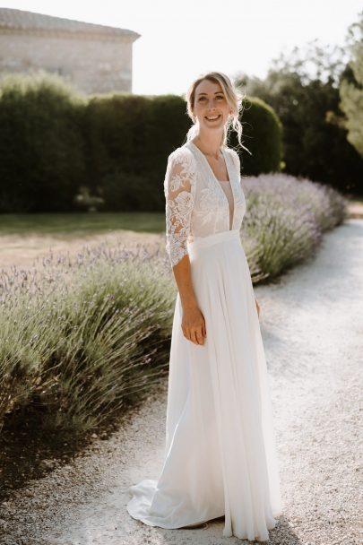 Un mariage simple et bohème au Mas de Rey en Occitanie - Photos : Laurent Brouzet - Blog mariage : La mariée aux pieds nus