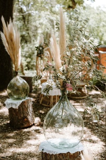 Un mariage simple et bohème au Mas de Rey en Occitanie - Photos : Laurent Brouzet - Blog mariage : La mariée aux pieds nus