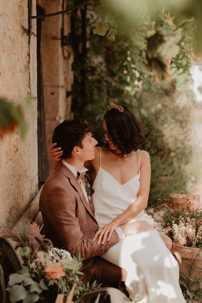 Un mariage simple et rustique dans le Lot - Photos : Alchemia Wedding - Blog mariage : La mariée aux pieds nus