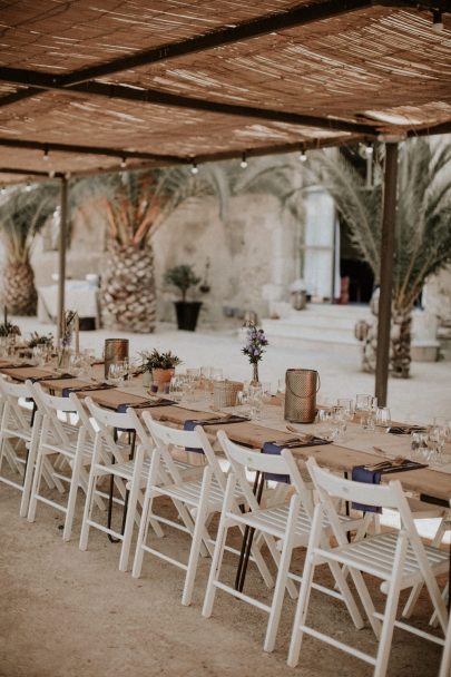 Un mariage simple et végétal au Domaine Sainte Colombe - Photos : Pinewood Weddings - Stylisme : Atelier Blanc - Blog mariage : La mariée aux pieds nus