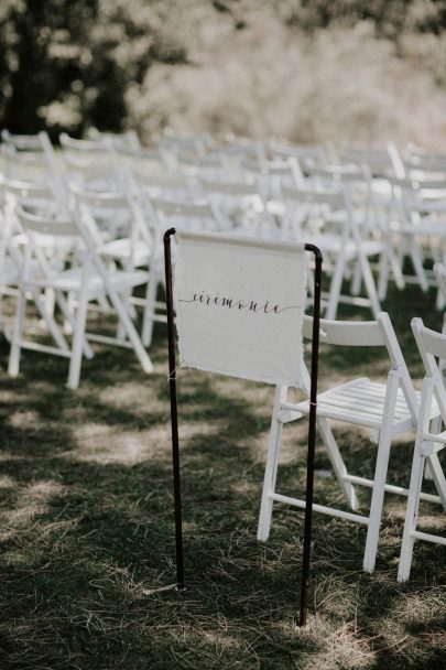 Un mariage simple et végétal au Domaine Sainte Colombe - Photos : Pinewood Weddings - Stylisme : Atelier Blanc - Blog mariage : La mariée aux pieds nus