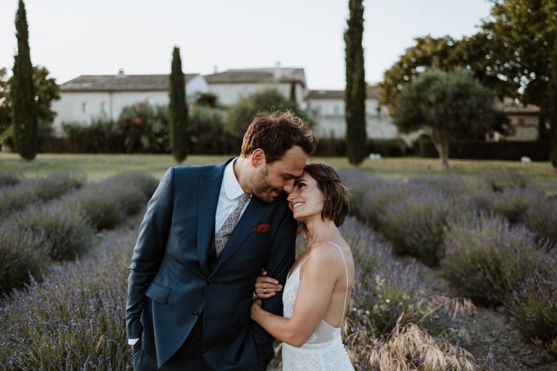 Un mariage terracotta aux Domaines de Patras en Provence - Photos : Soulpics - Blog mariage : La mariée aux pieds nus