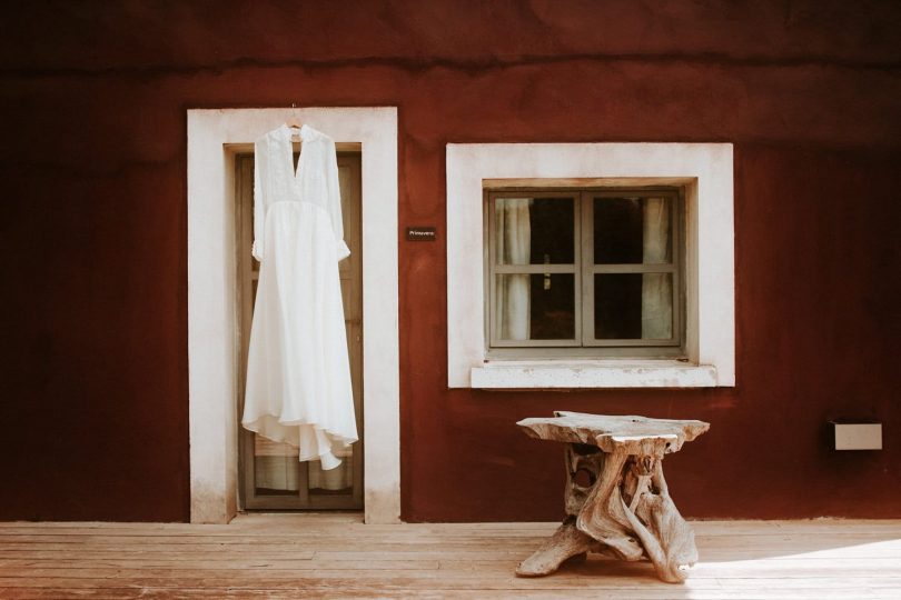 Un mariage Terracotta dans le Gard : Photo et vidéo : Pinewood Weddings - Blog mariage : La mariée aux pieds nus