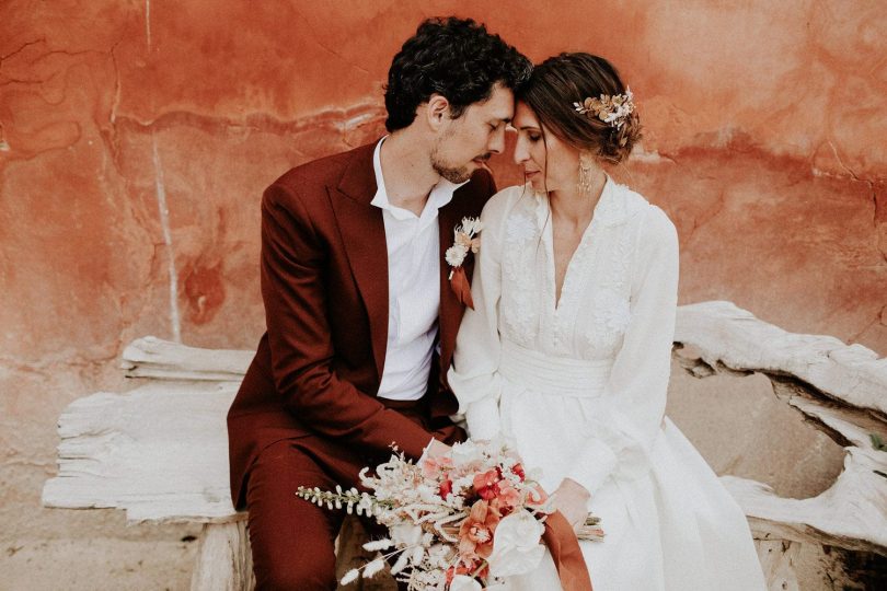 Un mariage Terracotta dans le Gard : Photo et vidéo : Pinewood Weddings - Blog mariage : La mariée aux pieds nus