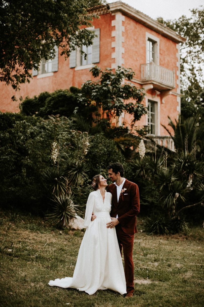 Un mariage Terracotta dans le Gard : Photo et vidéo : Pinewood Weddings - Blog mariage : La mariée aux pieds nus