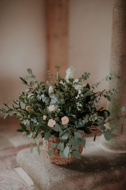 Un mariage au Domaine de Thiemay - Photos : Les Histoires d'A - Blog mariage : La mariée aux pieds nus