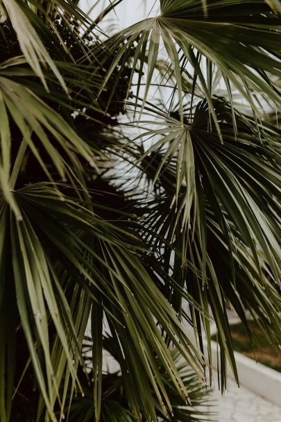 Un mariage tropical au Château de Saint-Marc à La Baule - Photos : Fanny Paris - Blog mariage : La mariée aux pieds nus