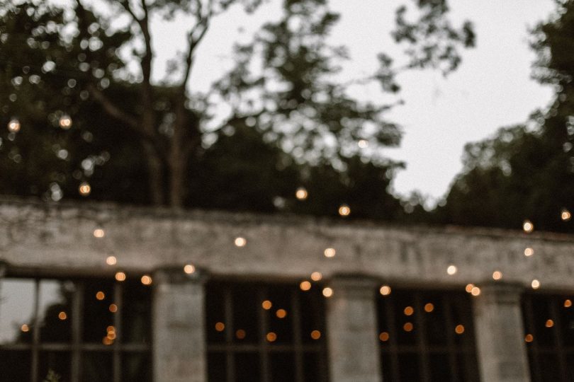 Un mariage végétal au Domaine de la Ribeaute dans l'Hérault - Photos : Kevin Klein - Blog mariage : La mariée aux pieds nus