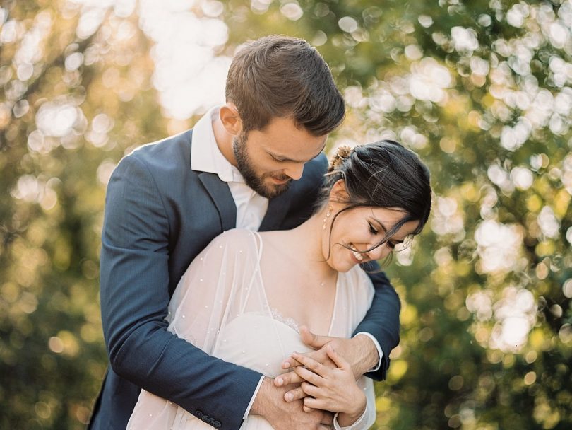 Un mariage au pied du Mont Ventoux en Provence - Photos : Valéry Villard - Blog mariage : La mariée aux pieds nus