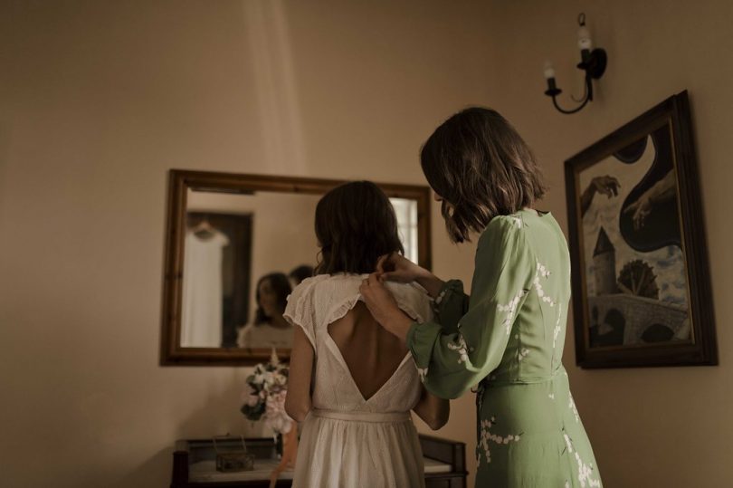 Un mariage en vert en Bretagne - La mariée aux pieds nus