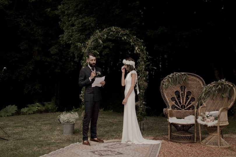 Un mariage en vert en Bretagne - La mariée aux pieds nus