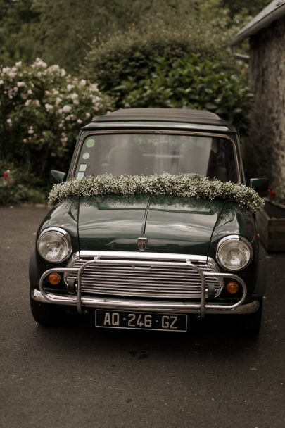 Un mariage en vert en Bretagne - La mariée aux pieds nus