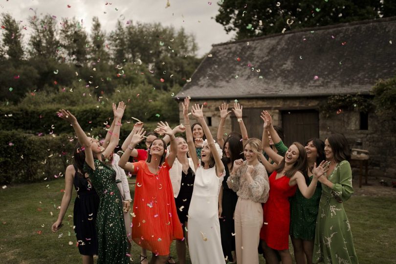 Un mariage en vert en Bretagne - La mariée aux pieds nus