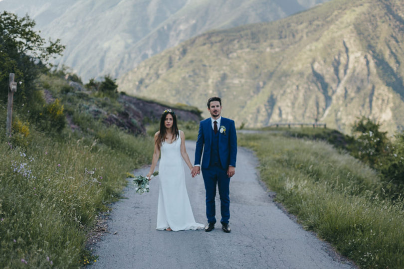 Un mariage à la montagne dans les Alpes Maritimes - A découvrir sur le blog mariage www.lamaireeauxpiedsnus.com - Photos : Reego Photographie