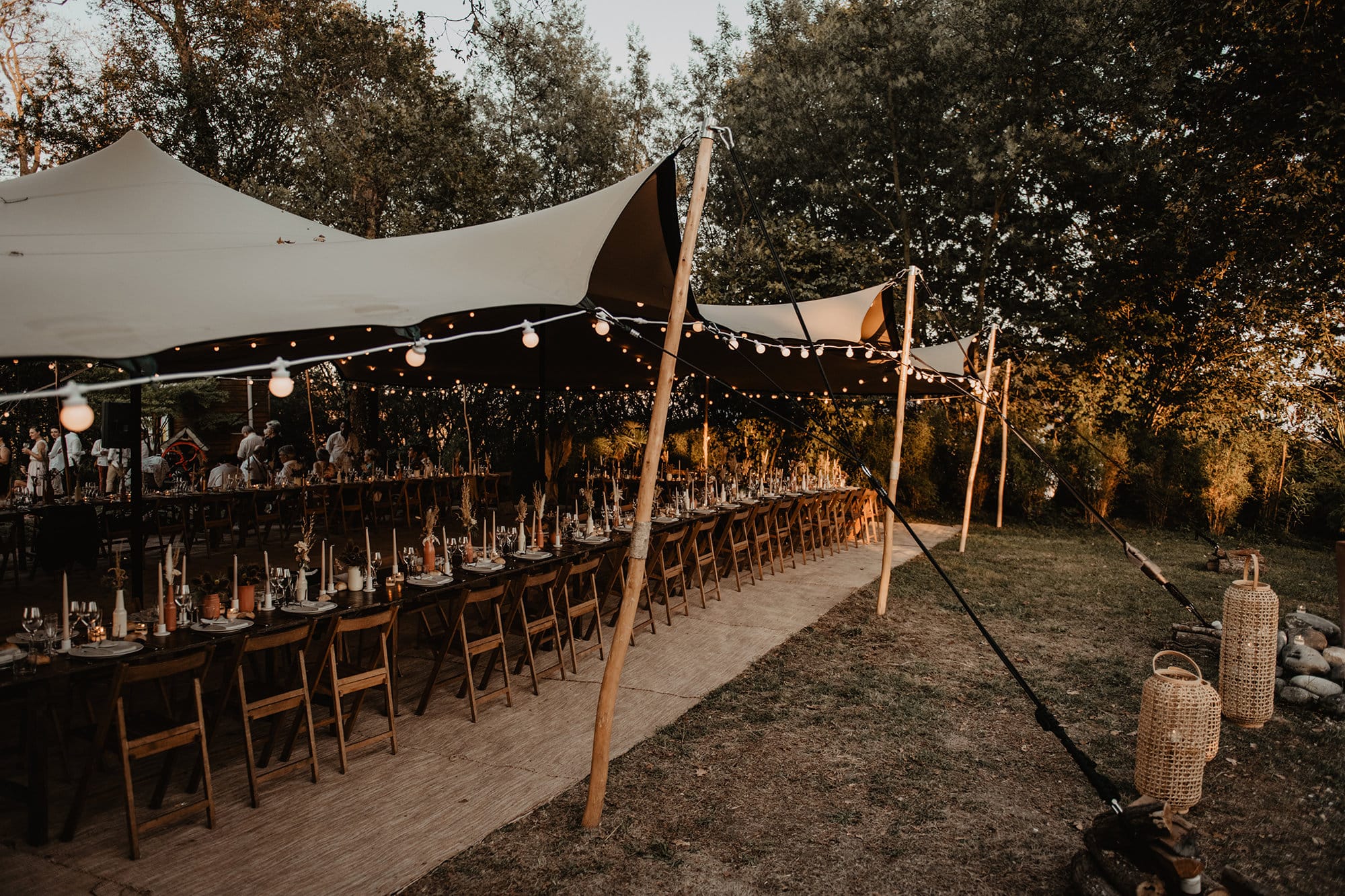 Un mariage bohème au Pays Basque - Photos : Patricia Hendrychova-Estanguet - Blog mariage : La mariée aux pieds nus