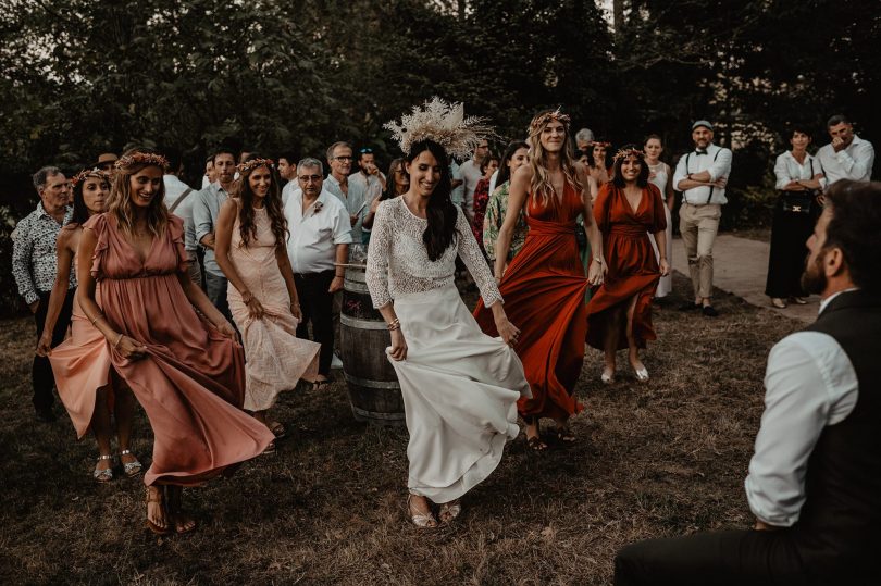 Un mariage bohème au Pays Basque - Photos : Patricia Hendrychova-Estanguet - Blog mariage : La mariée aux pieds nus