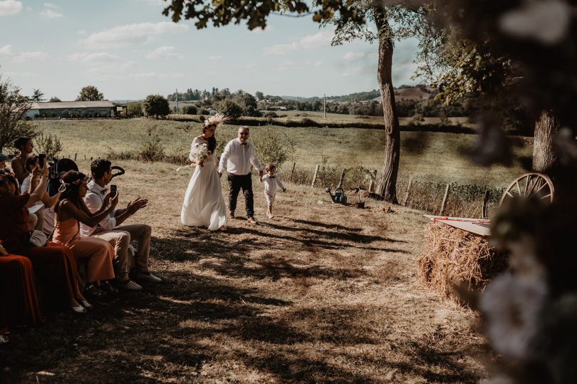 Un mariage bohème au Pays Basque - Photos : Patricia Hendrychova-Estanguet - Blog mariage : La mariée aux pieds nus