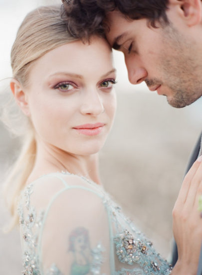 Un mariage vert d'eau en Grèce - Inspiration - A découvrir sur le blog mariage www.lamarieeauxpiedsnus.com - Photos : Marie Film Photographer