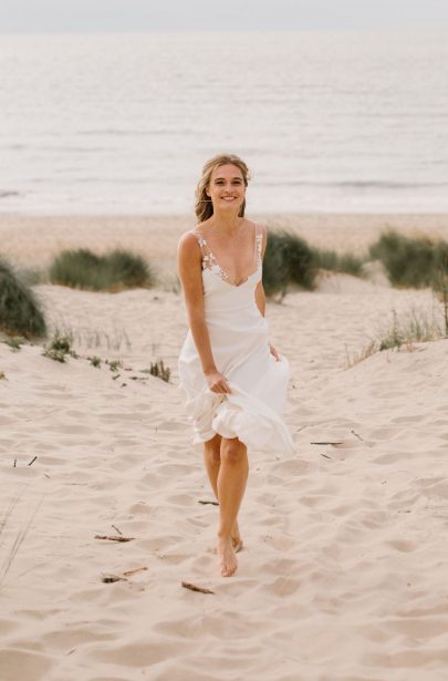 Marie Catherine Le Hodey - Robes de mariée - Blog mariage : La mariée aux pieds nus