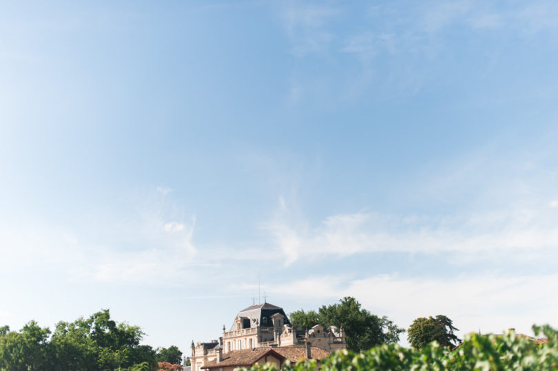 Un mariage champêtre et coloré au château Giscours, Médoc - La mariée aux pieds nus - Photo : Marion Heurteboust