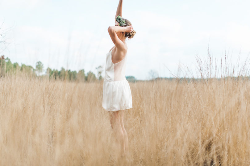 Marion H Photography - Collection capsule True Romance Christina Sfez et Blackbutter - La mariee aux pieds nus