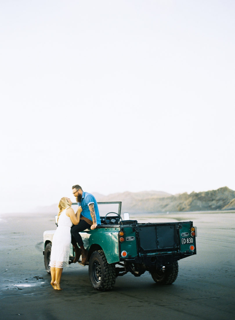 Une seance engagement en Nouvelle Zélande à découvrir sur le blog mariage www.lamarieeauxpiedsnus.com - Photos : Marion Heurteboust