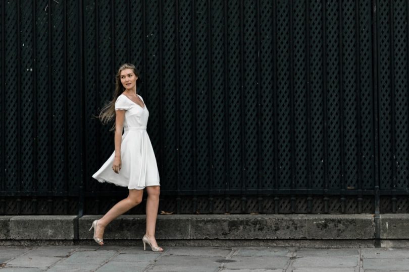 Marion Kenezi - Robes de mariée - Prêt à Porter - Photos : Julien Navarre - Blog mariage : La mariée aux pieds nus