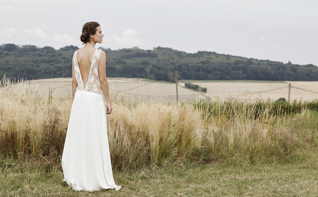 Mathilde Marie - Robes de mariée - Blog mariage :La mariée aux pieds nus