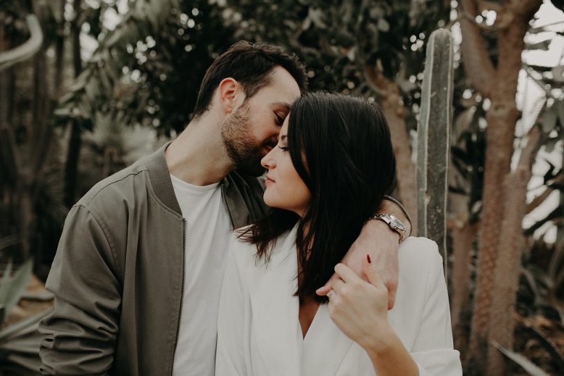 une séance engagement végétale dans une serre - Matterhorn Photography - La mariee aux pieds nus